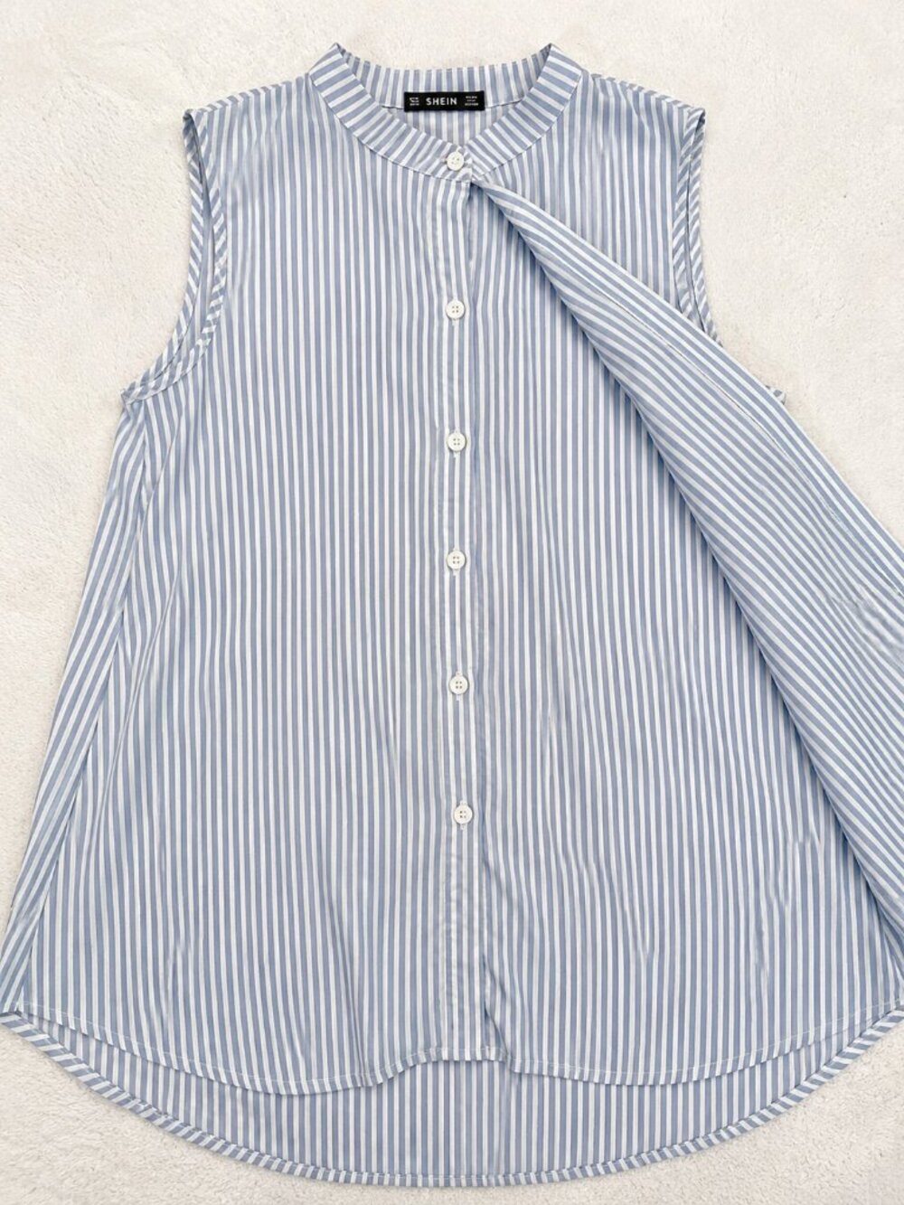 SHEIN Blue & White Striped Sleeveless Button Front Blouse | Size US 6